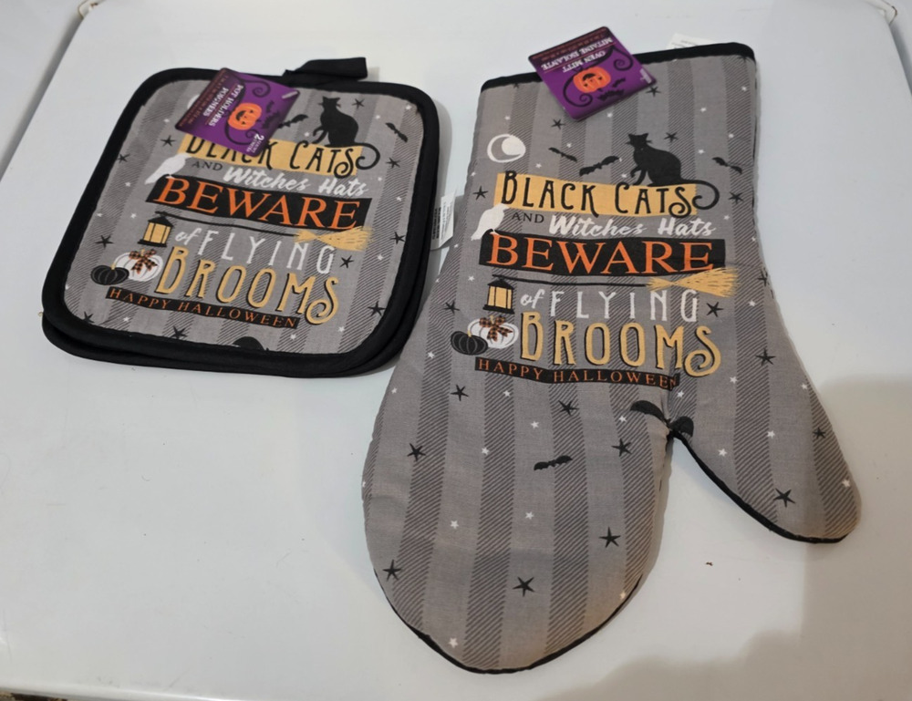 New Halloween - Black Cats & Witch Hats - Kitchen Oven Mitt & 2 Pot Holder